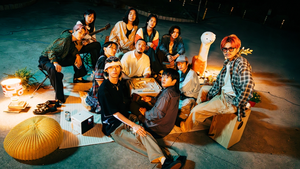 Night Bloom เมื่อดอกไม้ยามค่ำคืนเบ่งบานท่ามกลางเมืองใหญ่ของ Billyrrom และ Wendy Wander